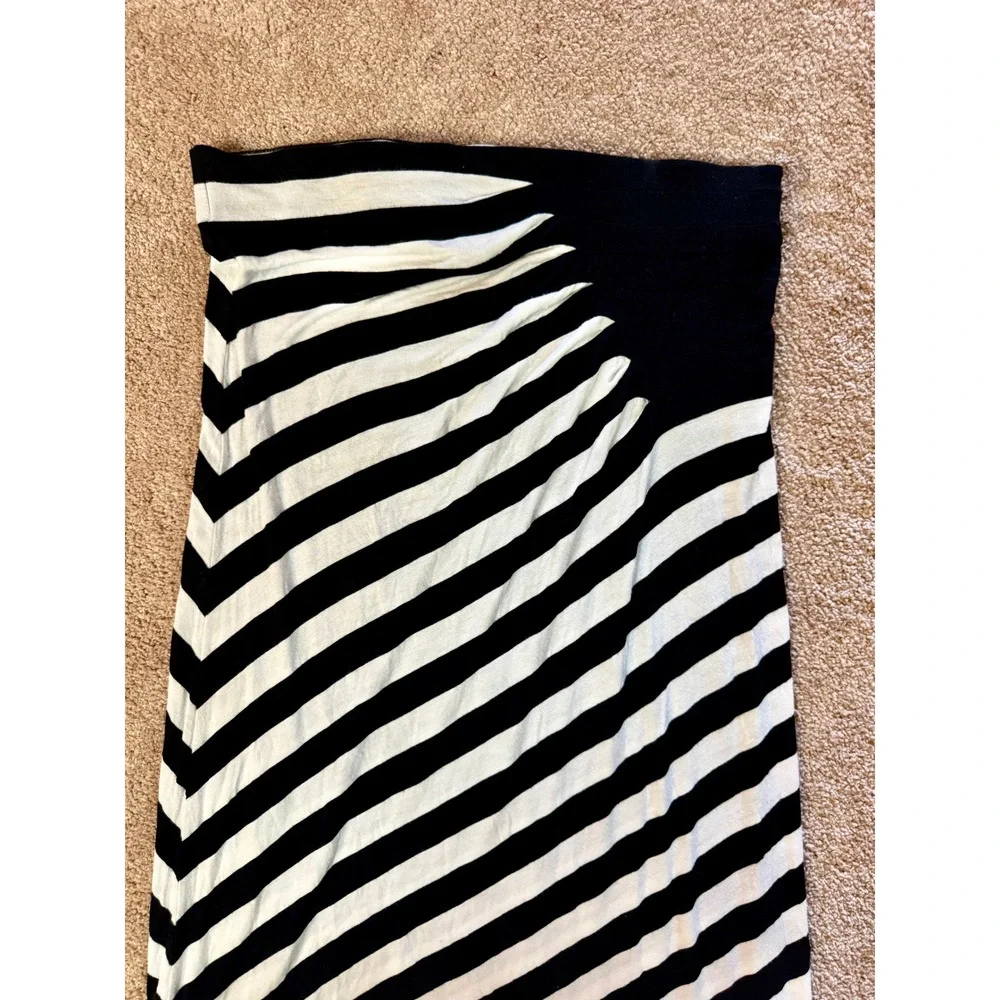 ECI striking striped